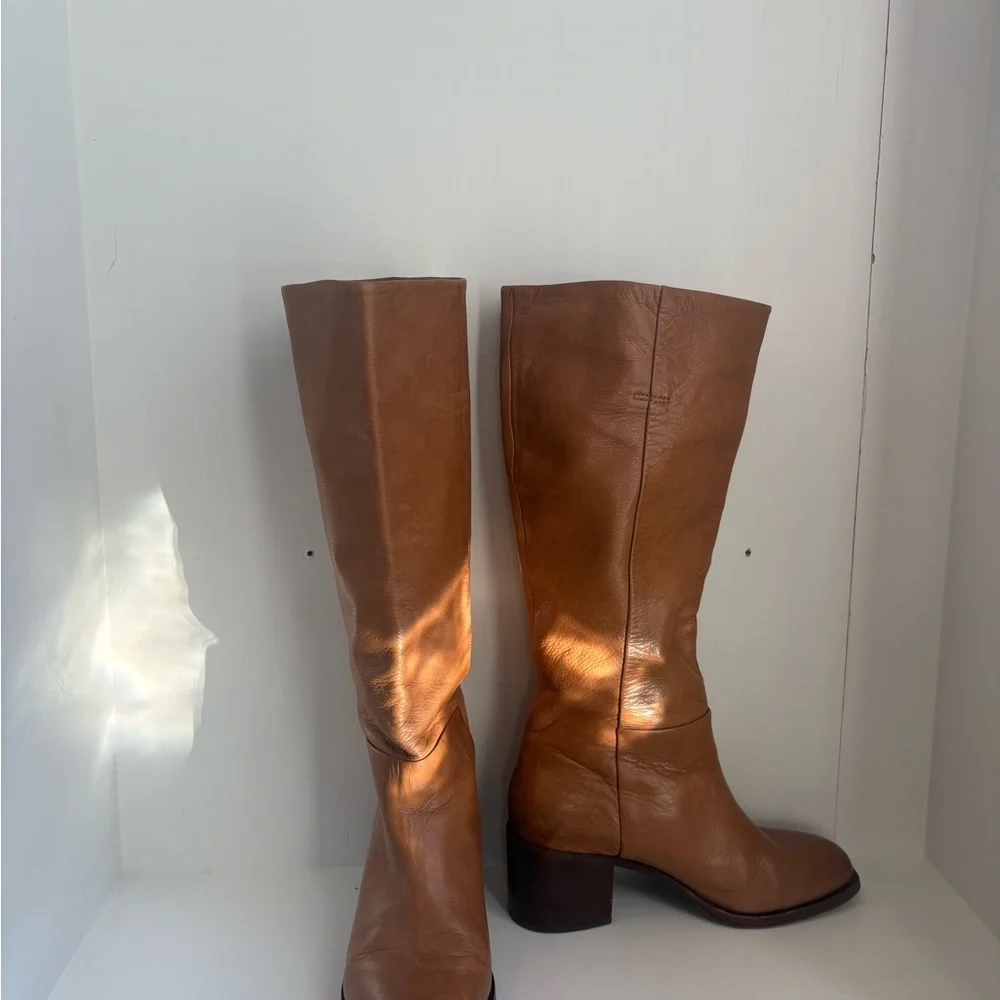 Frye classic tall